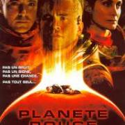 Dans le film Planète Rouge, qui interprète le rôle du commandant Bowman ?